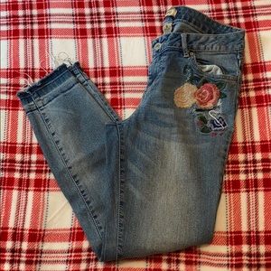 Blue spice size 9 ankle jeans